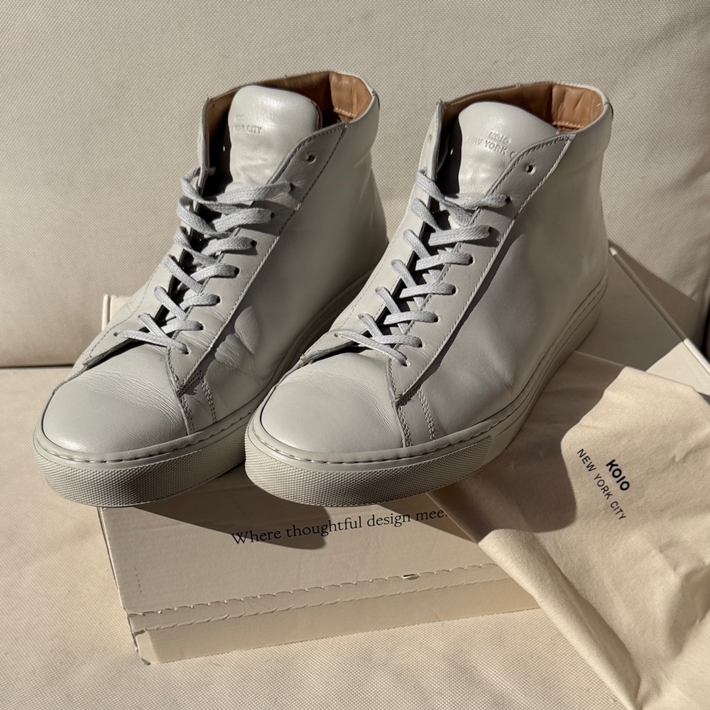 KOIO Capri Mid in Sandstone Gray Italian Leather